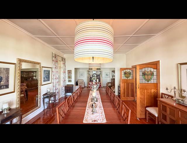 5 BEDROOM FREESTANDING FOR SALE IN SHORTENS COUNTRY ESTATE